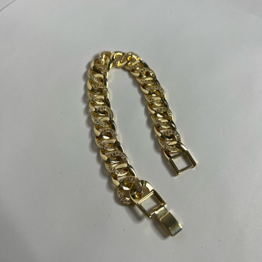 14k goldfilled Cuban link bracelet - Picture 4 of 5